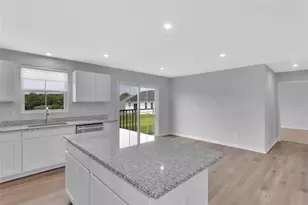 110 Dominic Dr, Twp of But SW, PA 16001 - Photo 12