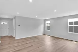 110 Dominic Dr, Twp of But SW, PA 16001 - Photo 8