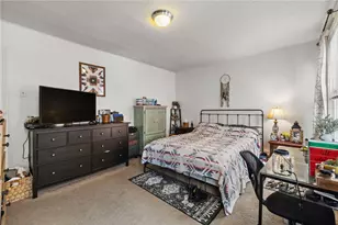 5211 Kent Wy, Pittsburgh, PA 15201 - Photo 10