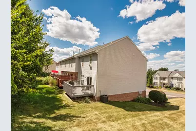 1023 Royal Dr, North Strabane, PA 15317 - Photo 2