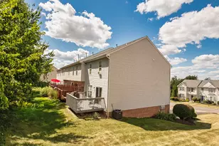 1023 Royal Dr, North Strabane, PA 15317 - Photo 2