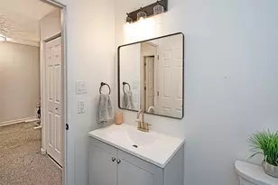 1023 Royal Dr, North Strabane, PA 15317 - Photo 24