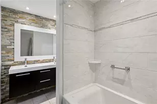 40 Emerson Rd, Pittsburgh, PA 15209 - Photo 14