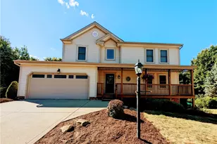 200 Jaclyn Dr, Cranberry Township, PA 16066 - Photo 2