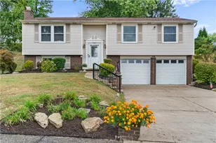 155 Cranbrooke Dr, Findlay Township, PA 15108 - Photo 1