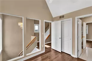 48 Bethany Dr, Pittsburgh, PA 15215 - Photo 22