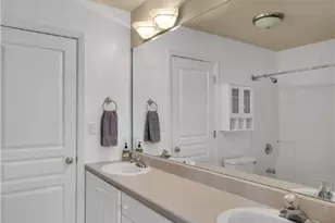 48 Bethany Dr, Pittsburgh, PA 15215 - Photo 24