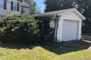 201 Fayette Ave, Point Marion, PA 15474 - Photo 20