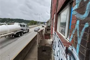 2013 Boulevard of the Allies, East Pittsburgh, PA 15219 - Photo 2