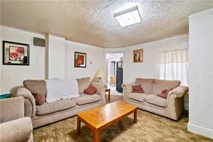 943 10 Th Srreet, Donora, PA 15033 - Photo 2