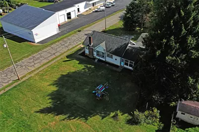 27 Morgan St, Greenville Boro, PA 16125 - Photo 4