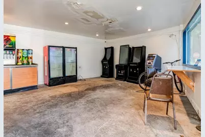 800 Franklin Ave, Aliquippa, PA 15001 - Photo 30