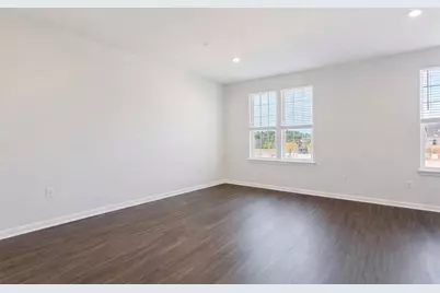 119 Sample Lane, Cranberry Township, PA 16066 - Photo 4