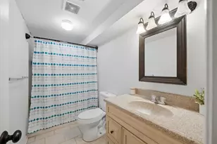 66 Pius St, Pittsburgh, PA 15203 - Photo 12