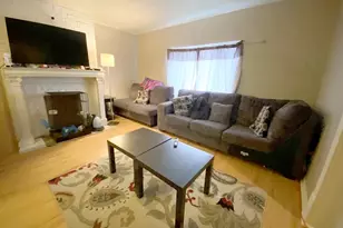 136 Bausman St, Pittsburgh, PA 15210 - Photo 2