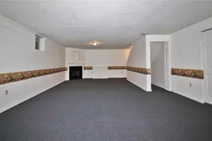 407 Commodore Dr, North Fayette, PA 15057 - Photo 40