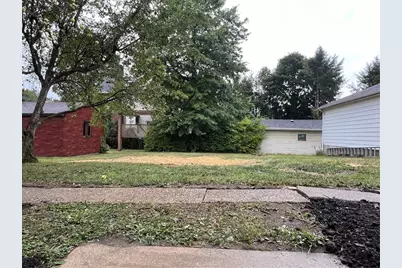 303 Pershing St, Ellwood City, PA 16117 - Photo 24