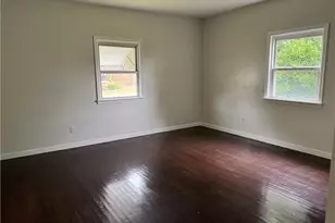 385 Hallam Ave, Meadowlands, PA 15347 - Photo 16