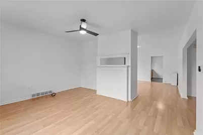 317-319 N Balph Ave, Ross Twp, PA 15202 - Photo 16