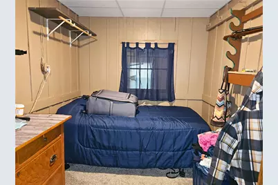 195 Kinch Rd, Moon-Crescent Township, PA 16301 - Photo 14