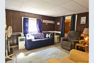 195 Kinch Rd, Moon-Crescent Township, PA 16301 - Photo 12