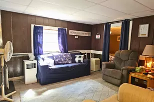 195 Kinch Rd, Moon-Crescent Township, PA 16301 - Photo 12