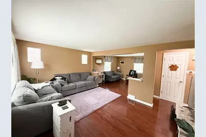 1051 Grandview Ave, Bridgeville, PA 15017 - Photo 4