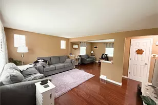 1051 Grandview Ave, Bridgeville, PA 15017 - Photo 4