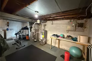 1051 Grandview Ave, Bridgeville, PA 15017 - Photo 20