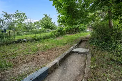 230 Linnview Ave, Pittsburgh, PA 15210 - Photo 30