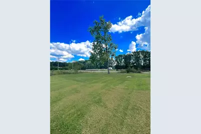 4217 Hillsville Rd, Pulaski Township, PA 16143 - Photo 8