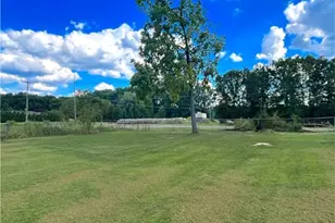 4217 Hillsville Rd, Pulaski Township, PA 16143 - Photo 8