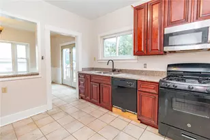 349 Orchard St, Springdale Boro, PA 15144 - Photo 6