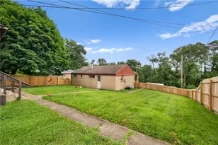 136 Wallace Ave, Wilkins Township, PA 15112 - Photo 42