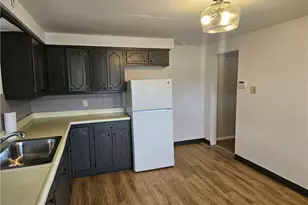 537 6th St, Braddock, PA 15104 - Photo 16