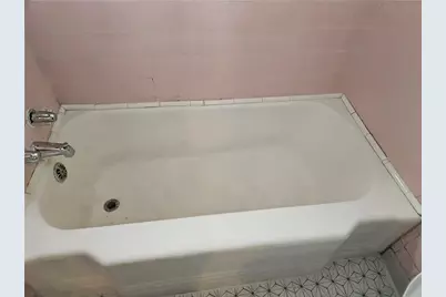 537 6th St, Braddock, PA 15104 - Photo 30