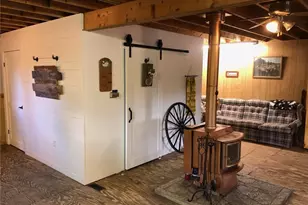 103 E Pittsburgh St, Delmont, PA 15626 - Photo 18