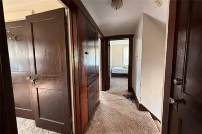 1045 Myrtle Pl, Sharon, PA 16146 - Photo 12