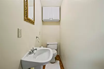 318 Ligonier Ln, Pittsburgh, PA 15068 - Photo 14