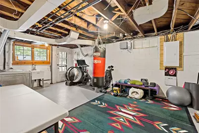 156 Woodland Dr, Pittsburgh, PA 15236 - Photo 24