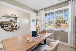 216 Rolling Ml Ln, Jefferson Hills, PA 15332 - Photo 4