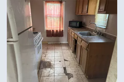 878 Craig Street, Clairton, PA 15025 - Photo 4