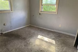 878 Craig St, Clairton, PA 15025 - Photo 6