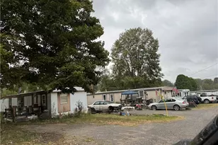 107 Meadow Lark Ln, Parker Township, PA 16022 - Photo 2