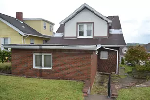 415 Oakland Ave, Charleroi Boro, PA 15022 - Photo 6