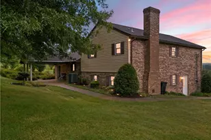 1657 Deerfield Rd, South Franklin, PA 15301 - Photo 2