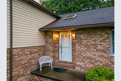 1657 Deerfield Rd, South Franklin, PA 15301 - Photo 4