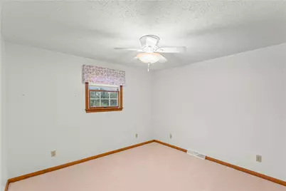 1657 Deerfield Rd, South Franklin, PA 15301 - Photo 22