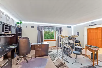 1657 Deerfield Rd, South Franklin, PA 15301 - Photo 14