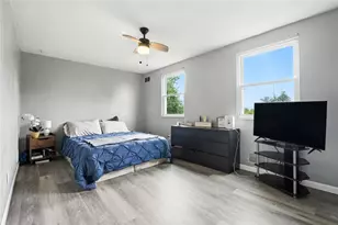 553 Indus St, Pittsburgh, PA 15207 - Photo 16